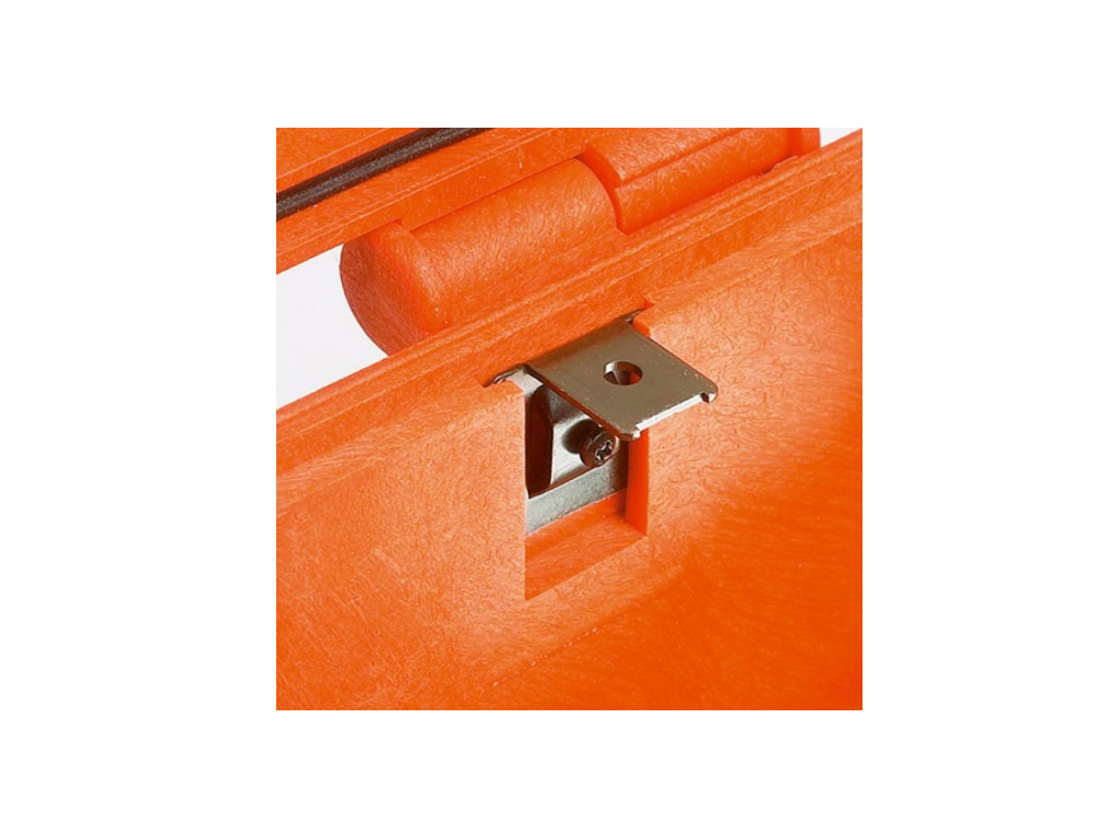 PLASTIC CASES ACCESSORY Kit With 6 metal pallet Support bRackets + screws