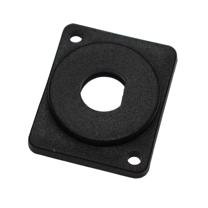 Neutrik   Plain Plug for XLR Punched for BNC, D-Size