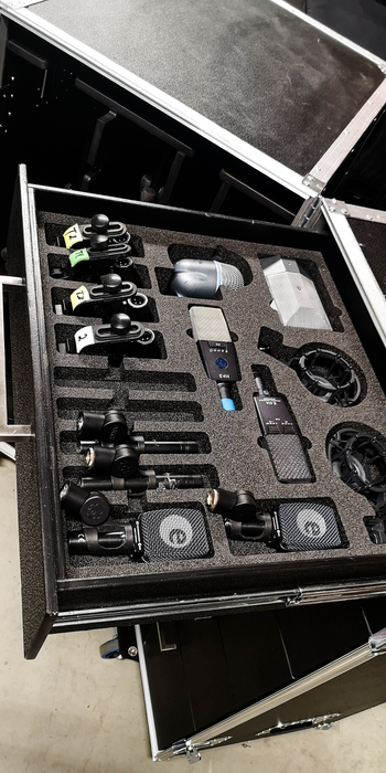 Santosom Flight case PRO, 10x tripods + 8x roundbases + 6 drawers